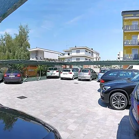 Bellaria 2* Τζεσόλο Λίντο