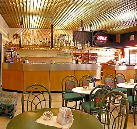 Bellaria Hotel 2*